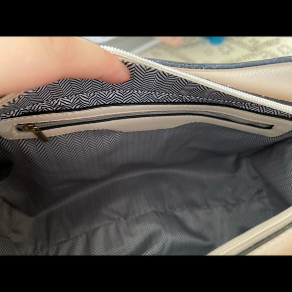 NWT Beatiful boho tropical leaf wood purse - Picture 7 of 10